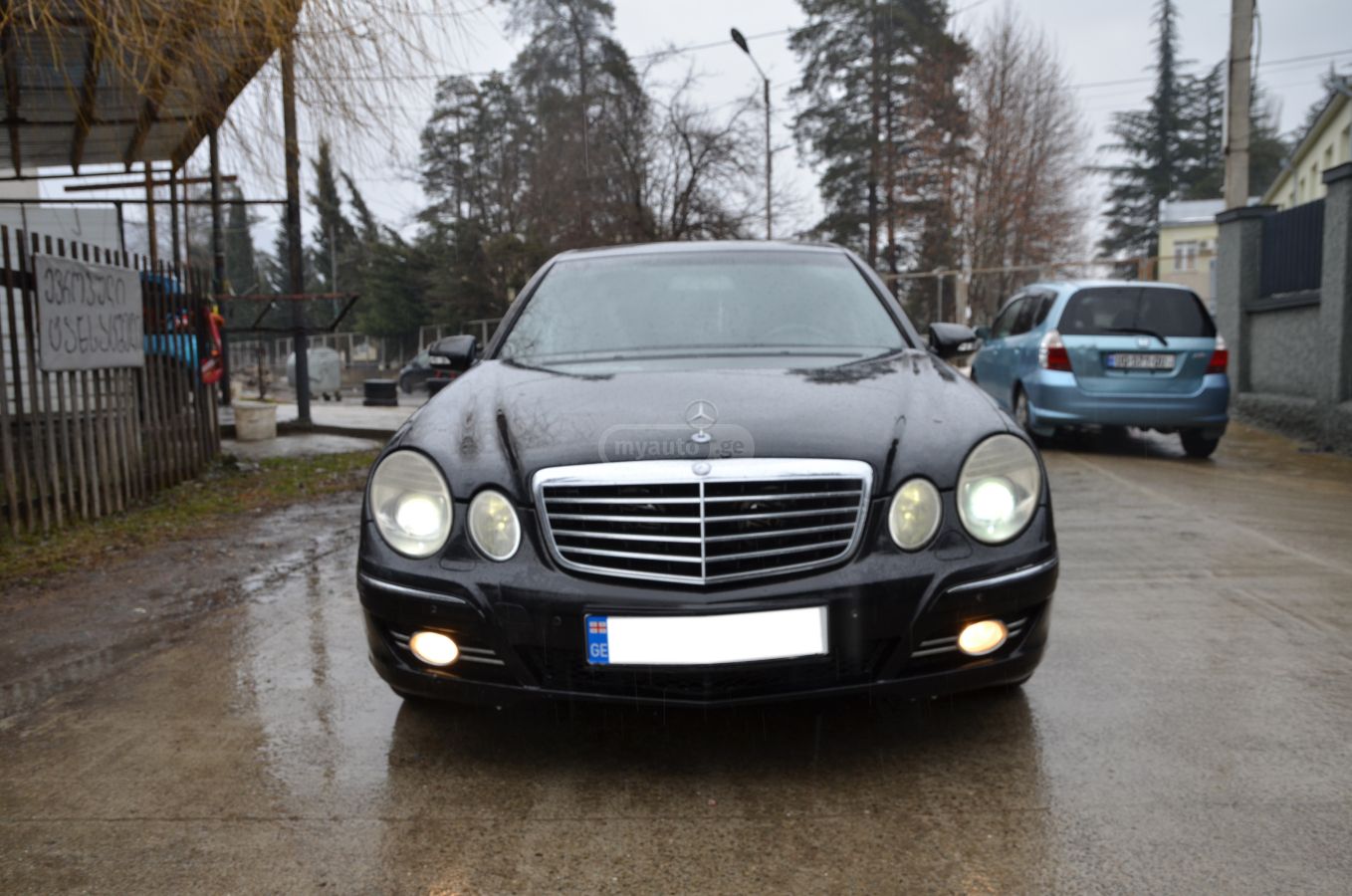 Mercedes-Benz E 200 2006 — photo 2