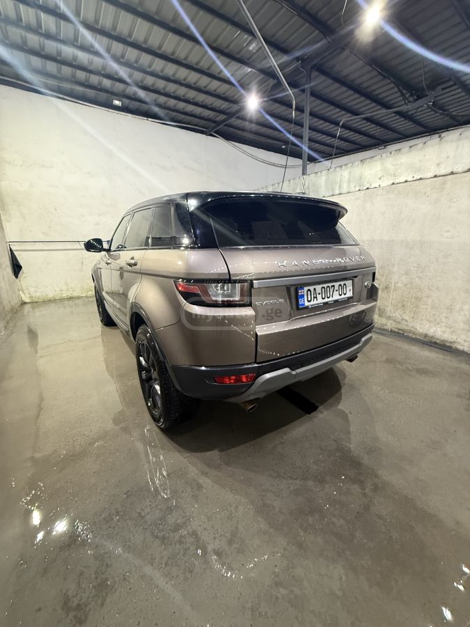 Land Rover Range Rover Evoque 2015 — photo 2