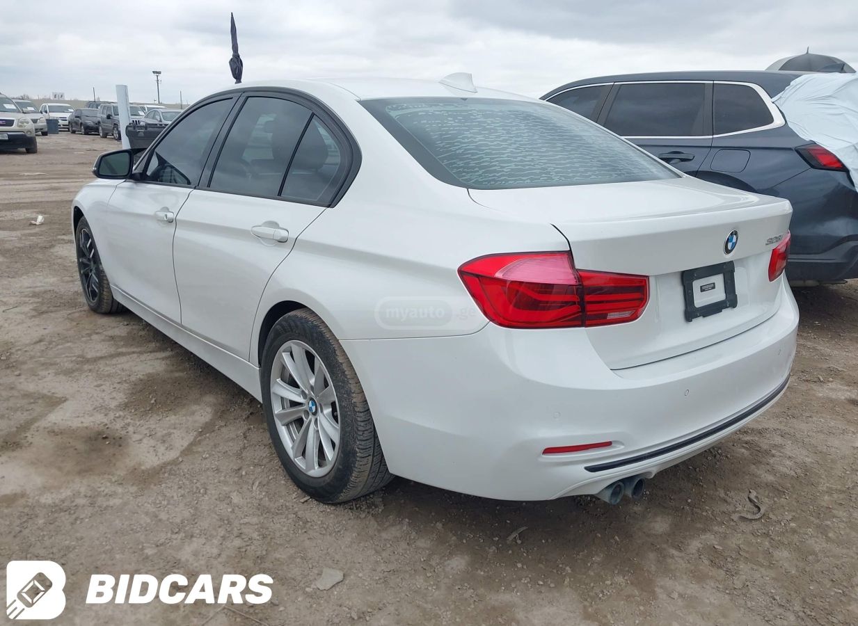 BMW 328 2016 — photo 2