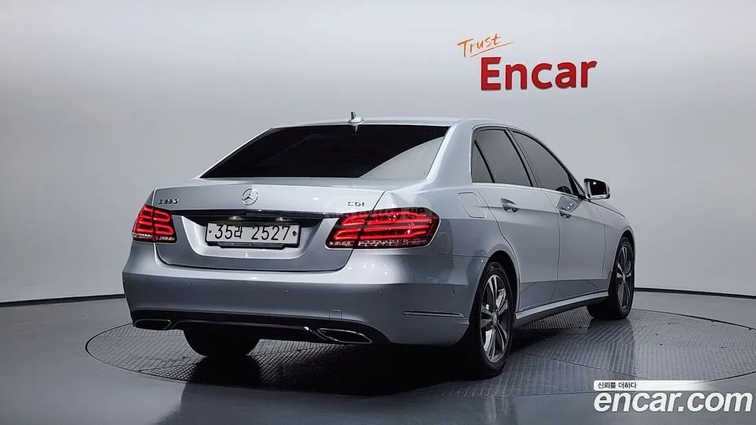 Mercedes-Benz E 63 AMG 2014 — photo 2