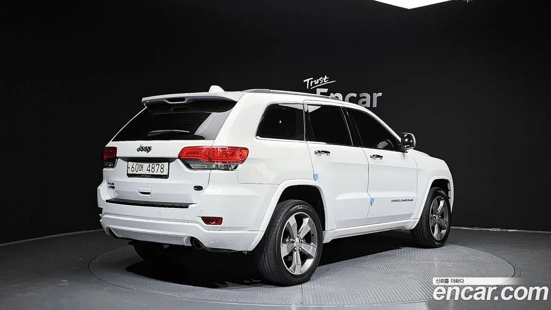 Jeep Grand Cherokee 2015 — photo 2