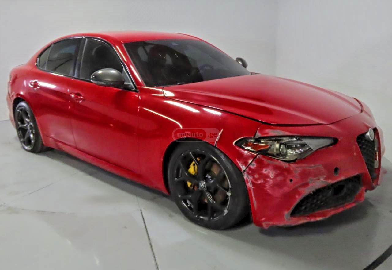 Alfa Romeo Giulia