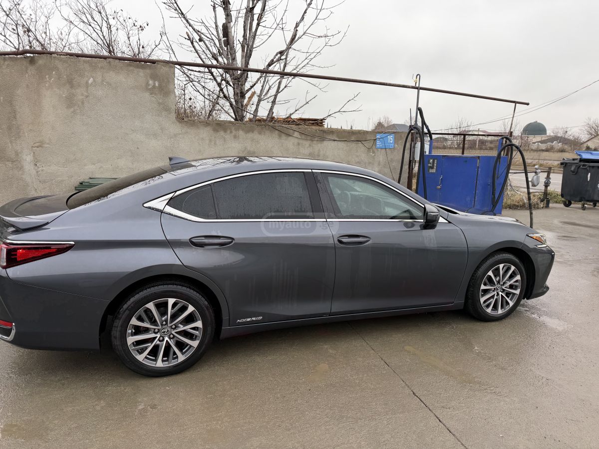 Lexus ES 300
