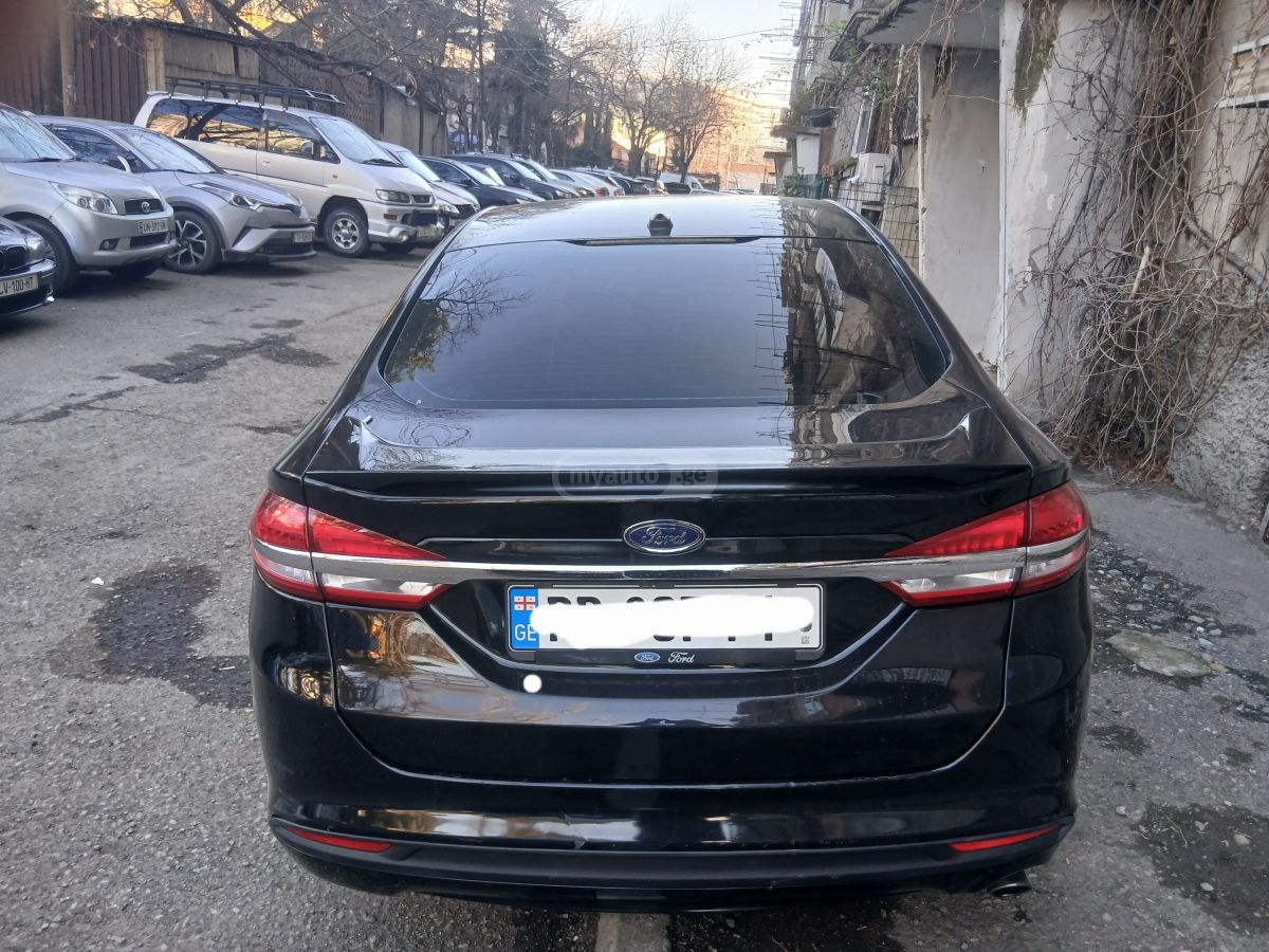 Ford Fusion 2017 — photo 2
