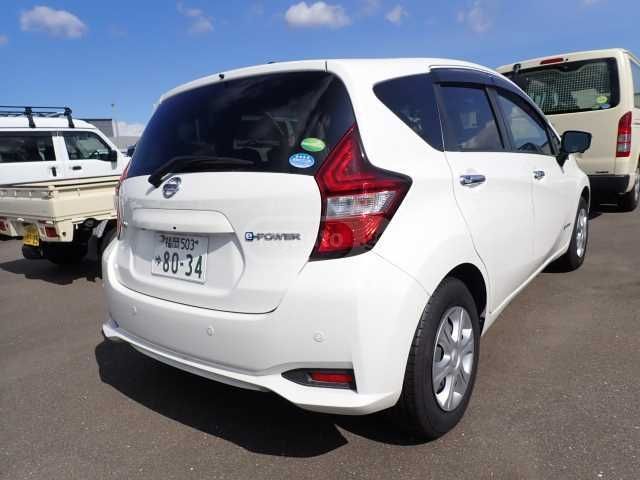 Nissan Note 2019 — photo 2