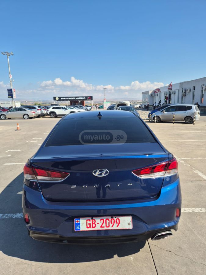 Hyundai Sonata 2018 — photo 2