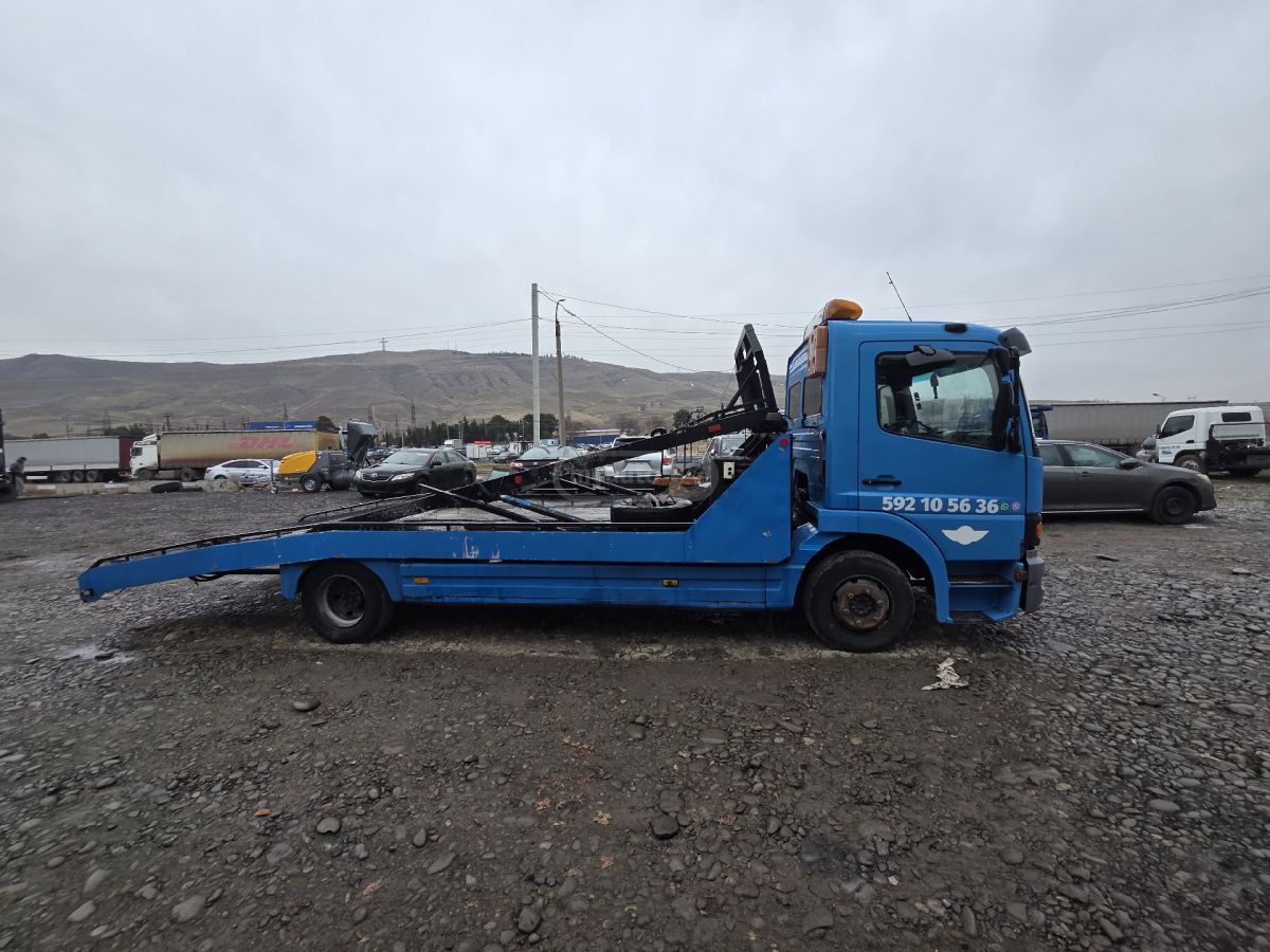 Mercedes-Benz Atego 2003 — photo 2