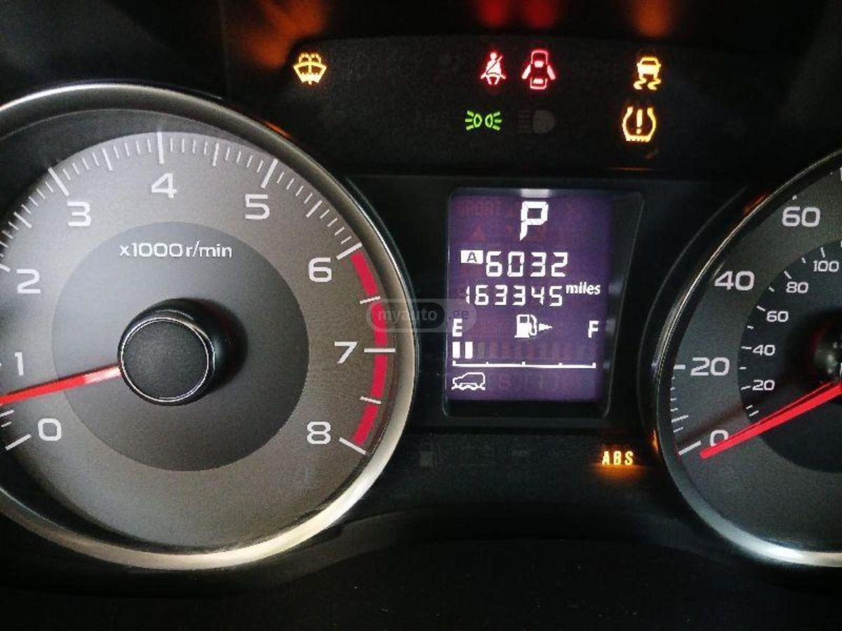 Subaru Forester 2014 — photo 2