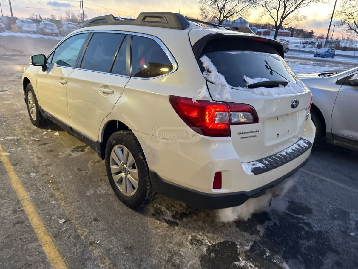 Subaru Outback 2015 — photo 2