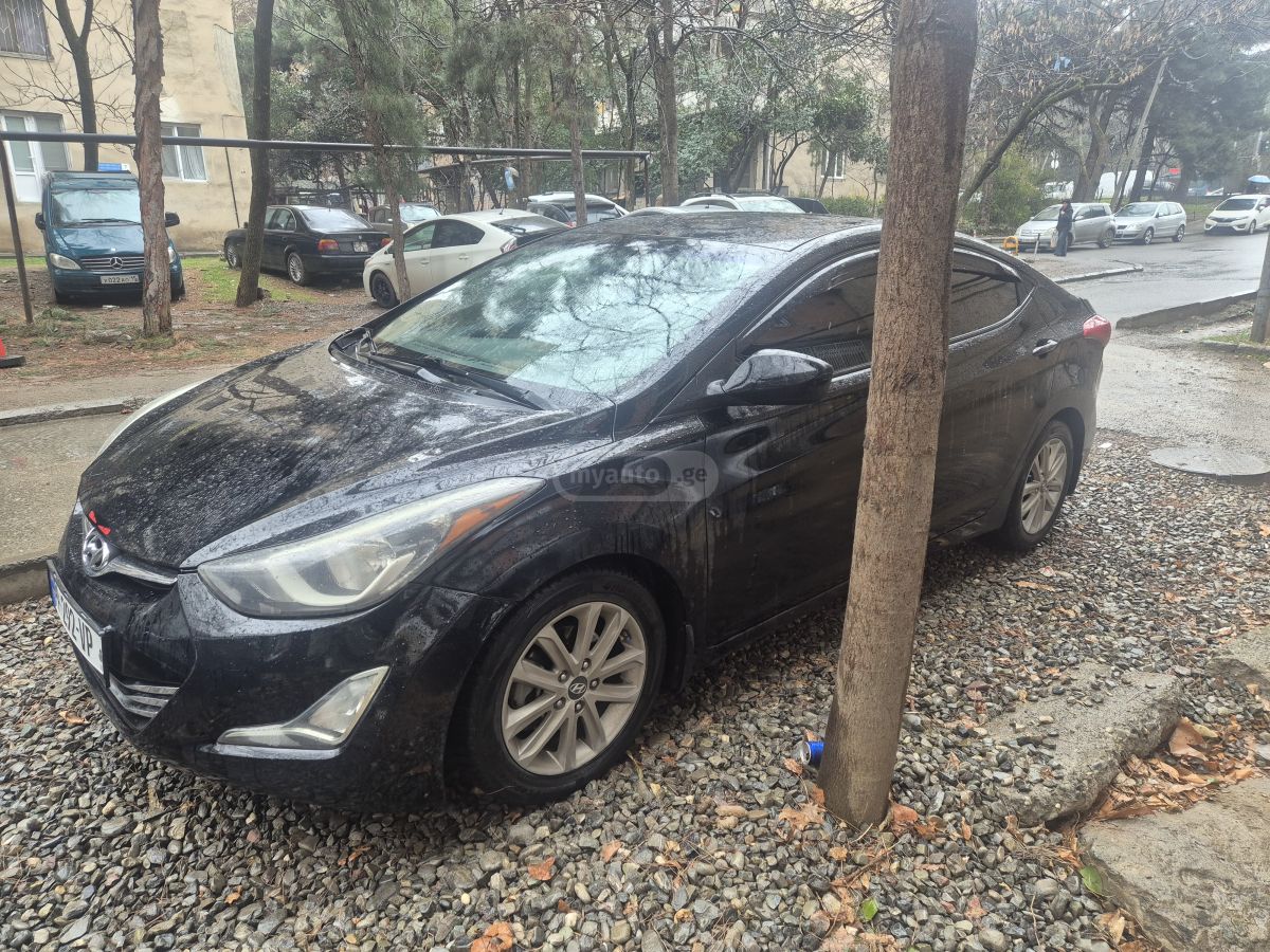 Hyundai Elantra 2014 — photo 2