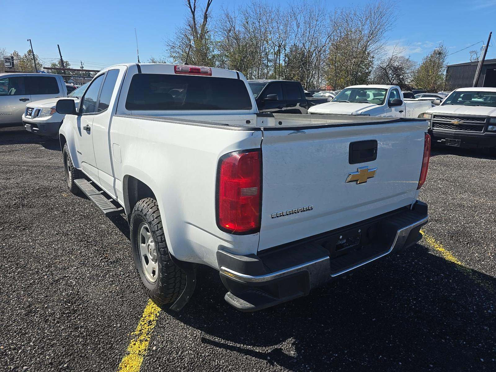 Chevrolet Colorado 2015 — photo 2