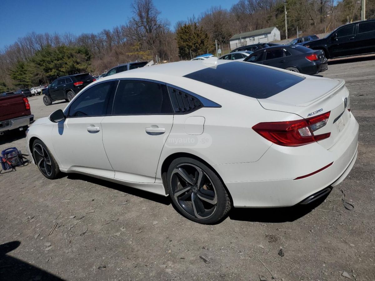 Honda Accord 2020 — photo 2