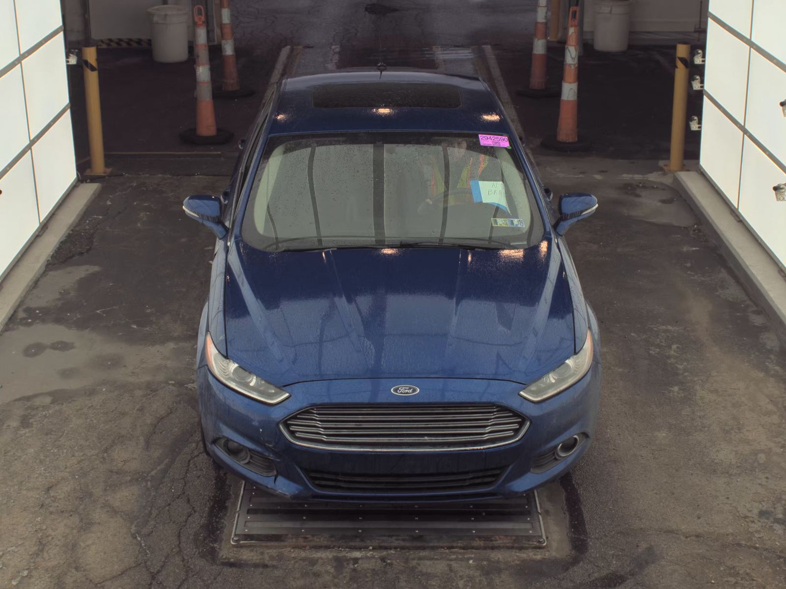 Ford Fusion 2016 — photo 2