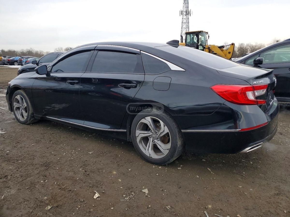 Honda Accord 2019 — photo 2