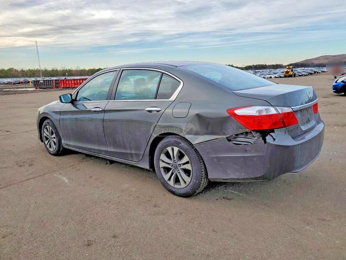 Honda Accord 2014 — photo 2