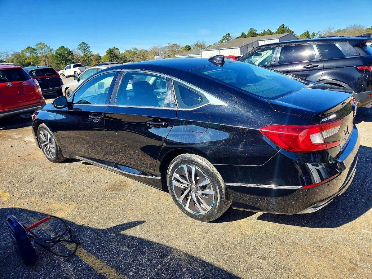 Honda Accord 2022 — photo 2