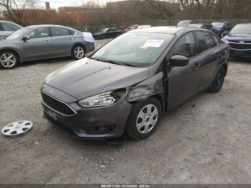 Ford Focus 2017 — photo 2