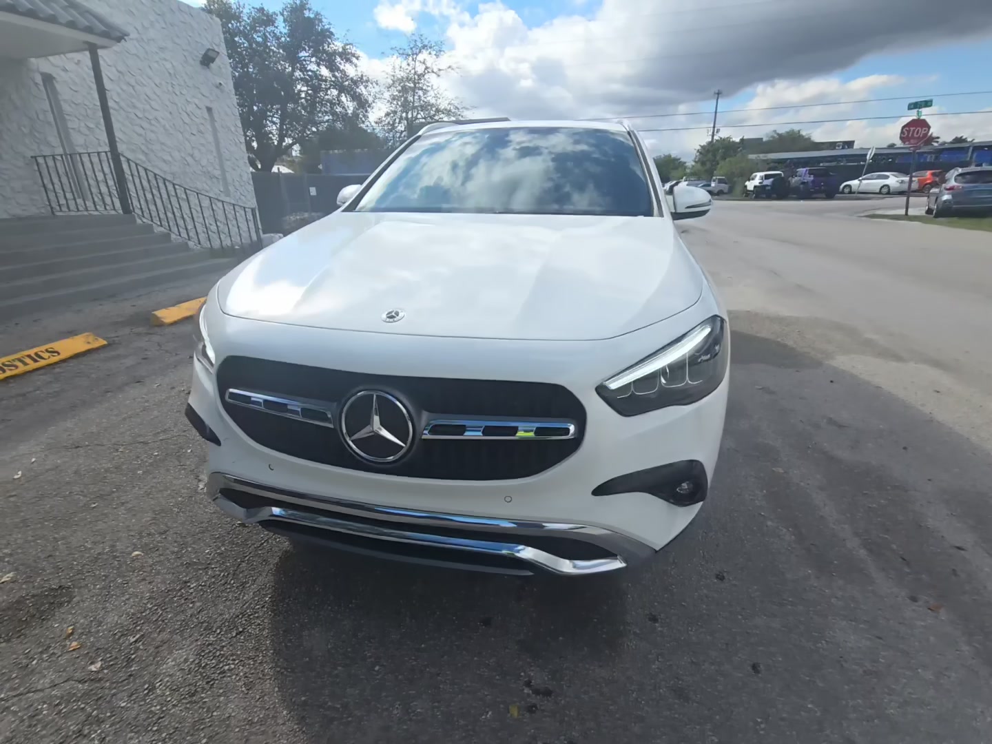 Mercedes-Benz GLA 250 2024 — photo 2