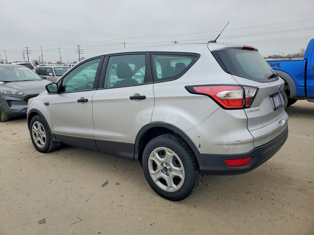 Ford Escape 2017 — photo 2