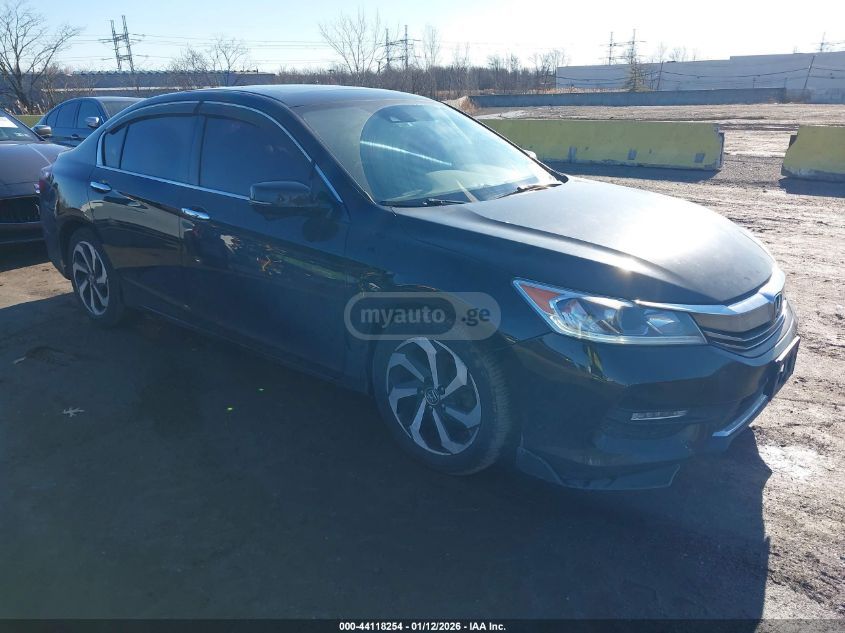 Honda Accord 2017 — photo 2