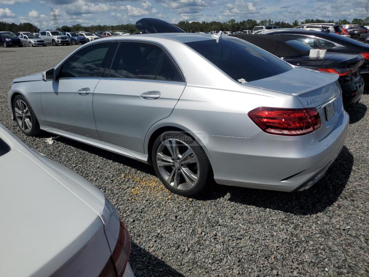 Mercedes-Benz E 350 2014 — photo 2