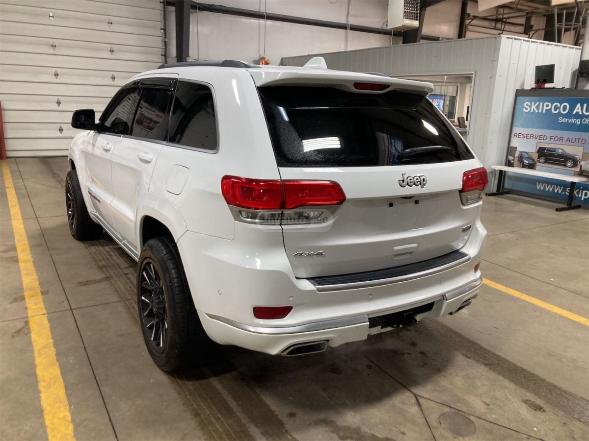 Jeep Grand Cherokee 2018 — photo 2