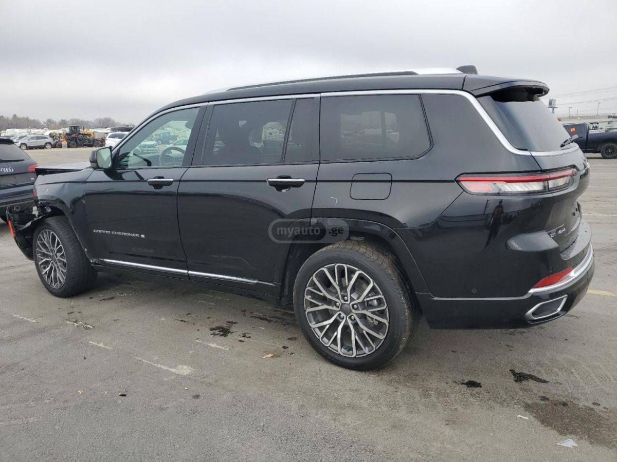 Jeep Grand Cherokee 2022 — photo 2