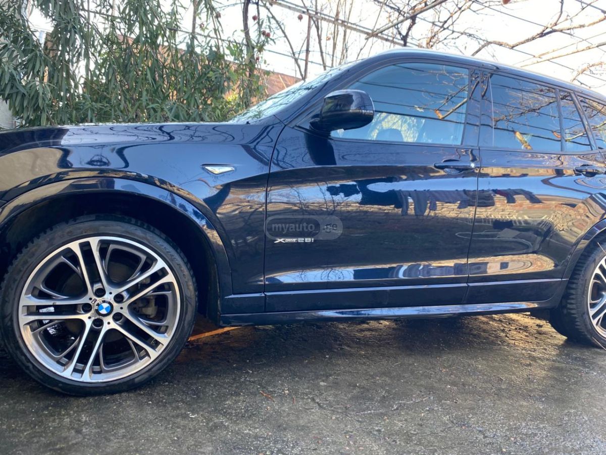 BMW X3 2015 — photo 2