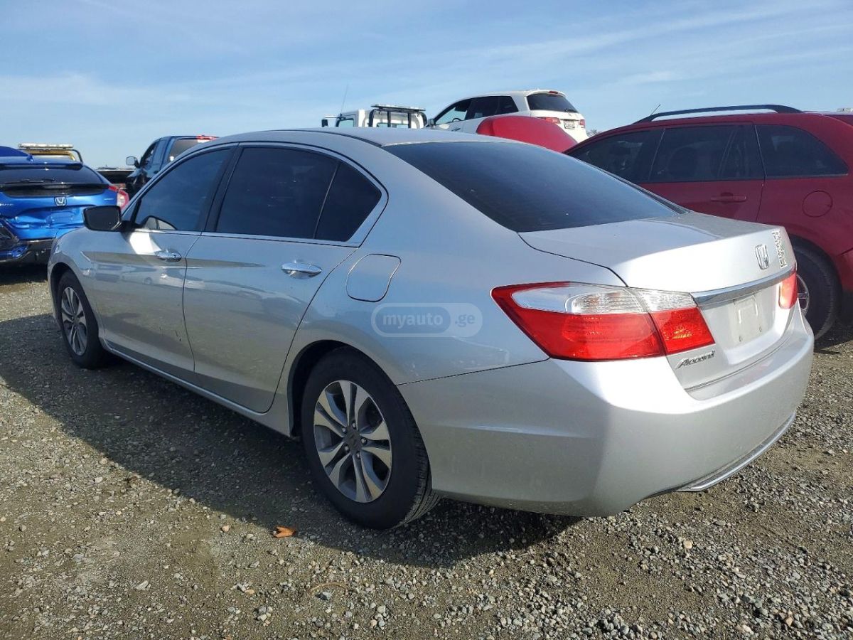 Honda Accord 2014 — photo 2