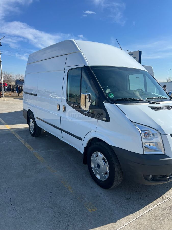 Ford Transit 2010 — photo 2