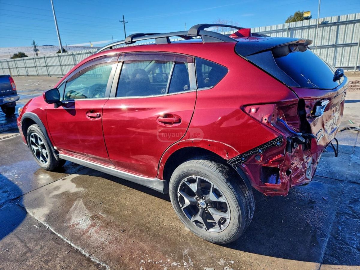 Subaru Crosstrek 2018 — photo 2