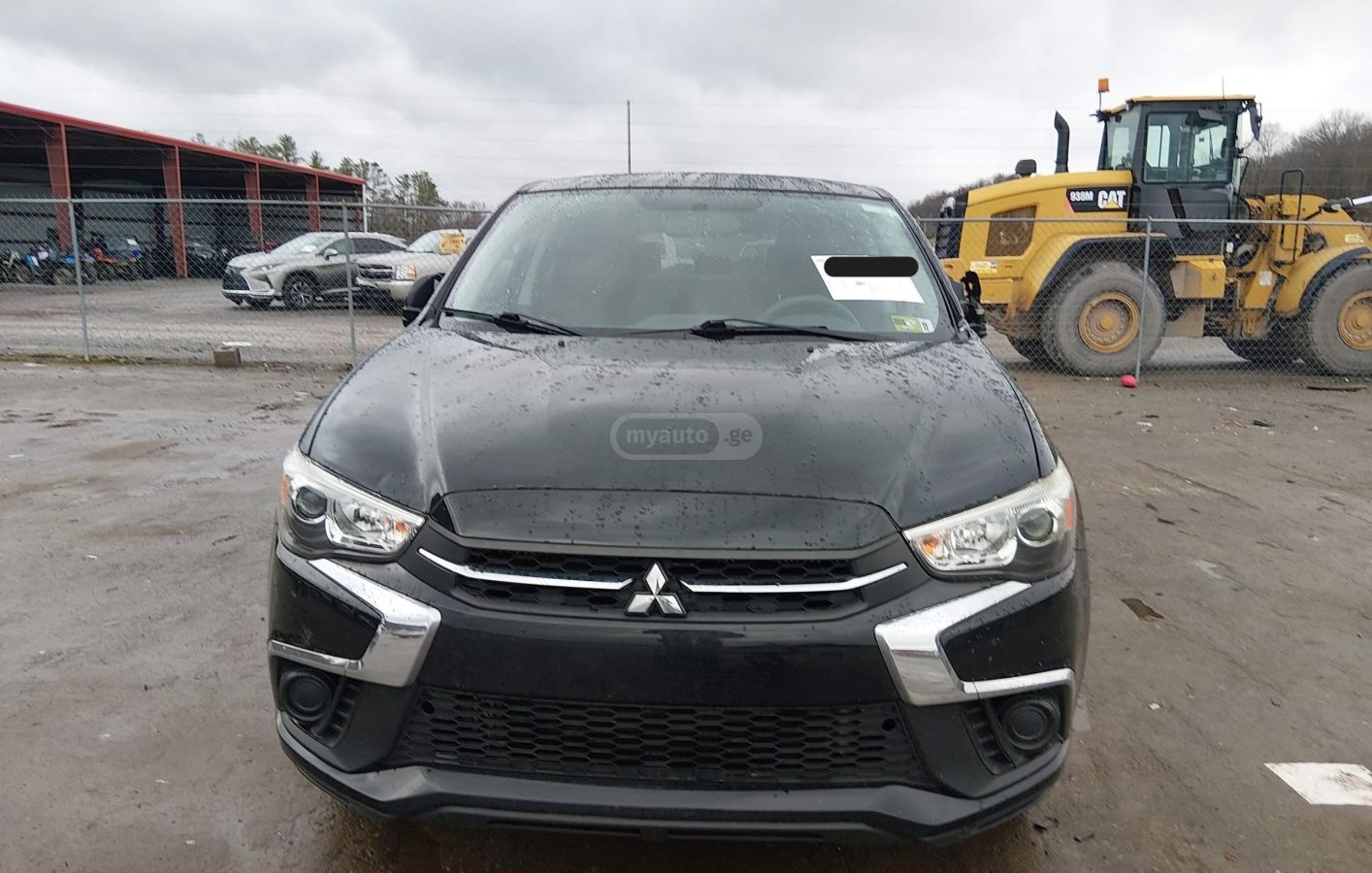 Mitsubishi Outlander 2019 — photo 2