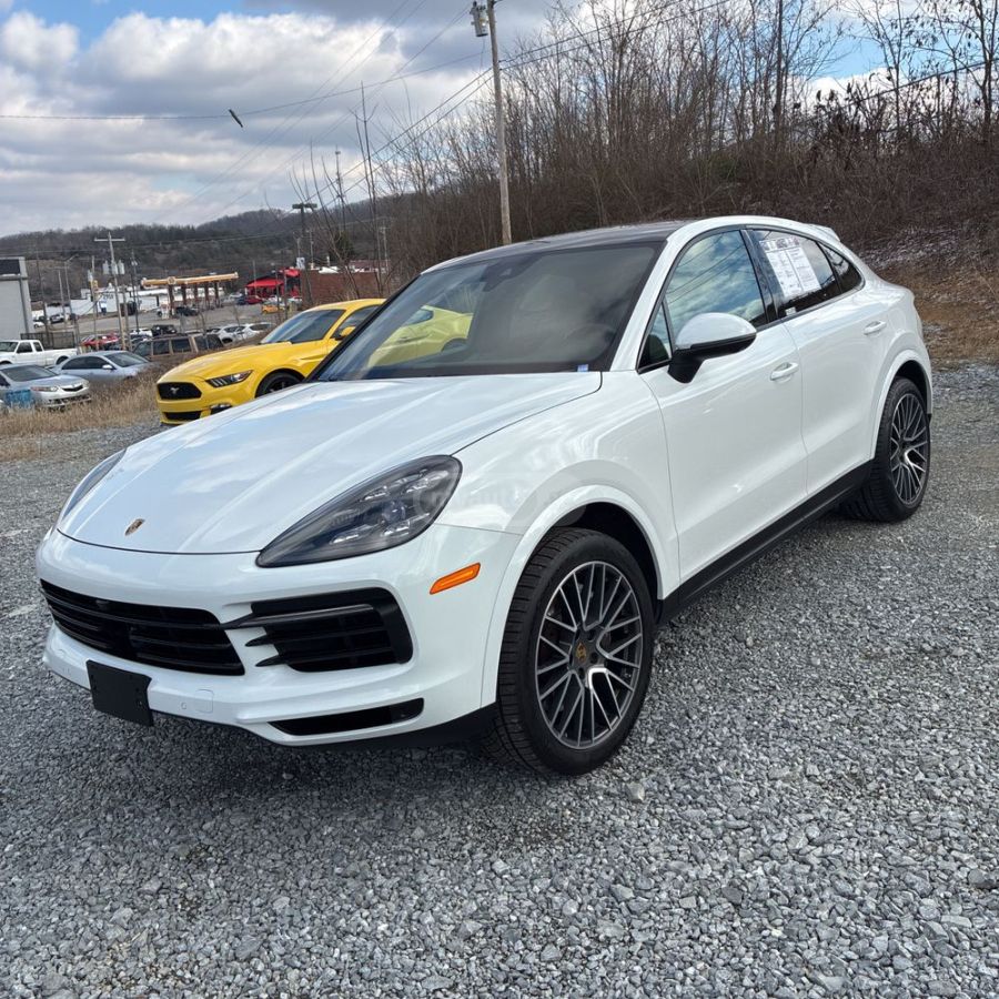 Porsche Cayenne 2021 — photo 2