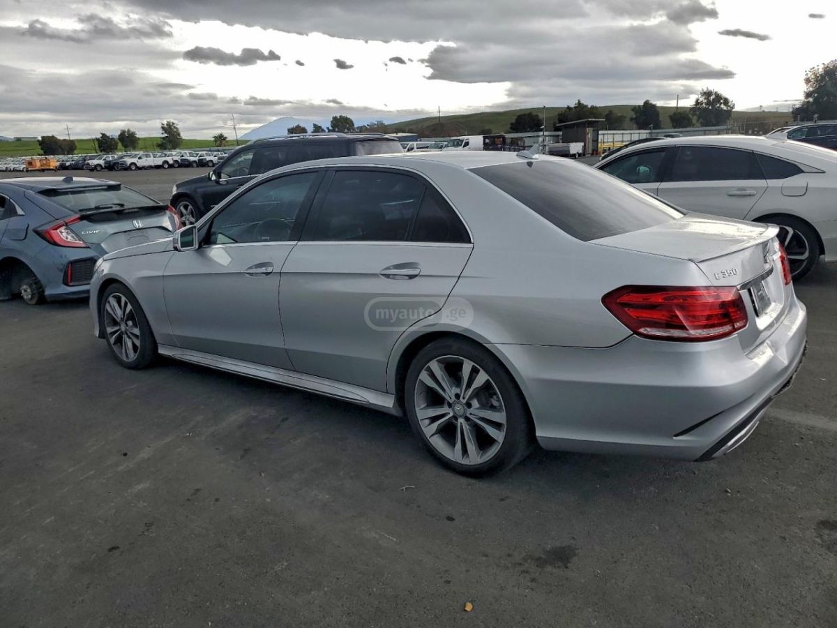 Mercedes-Benz E 350 2014 — photo 2