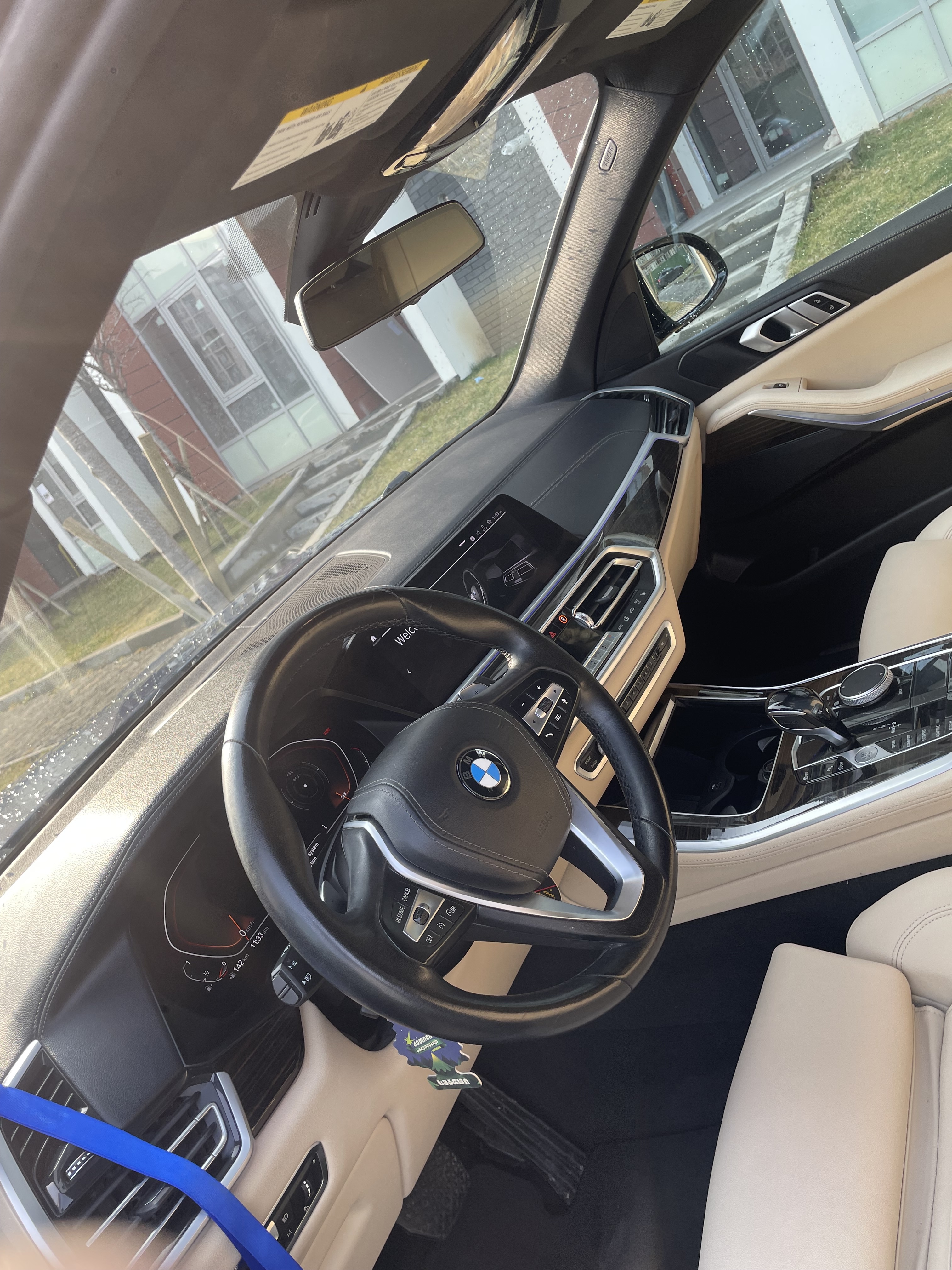 BMW X5 2020 — photo 2