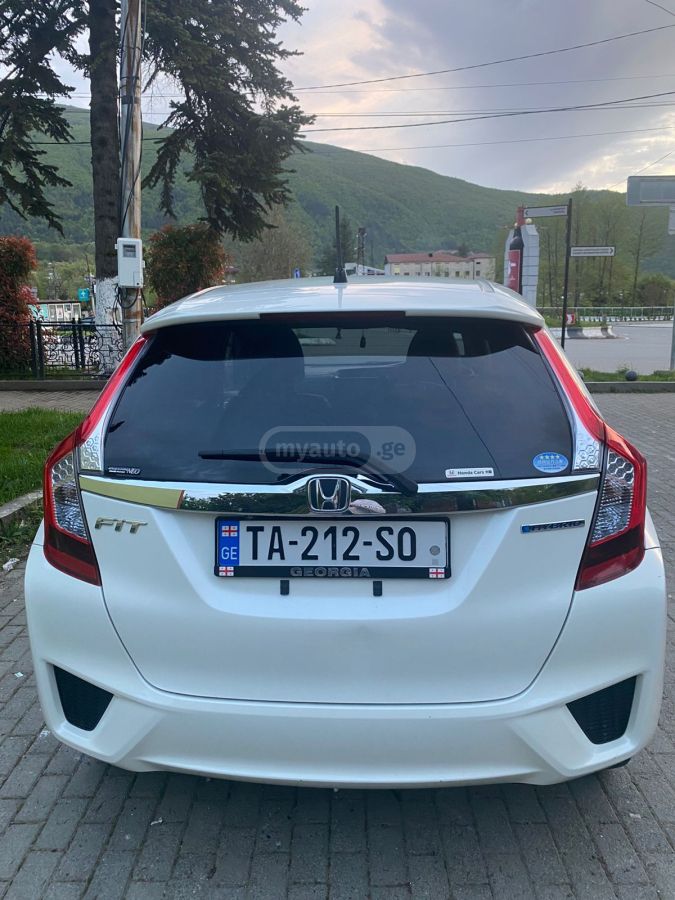 Honda Fit 2014 — photo 2