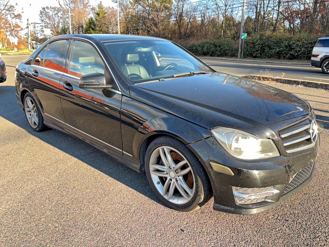 Mercedes-Benz C 300 2014 — photo 2