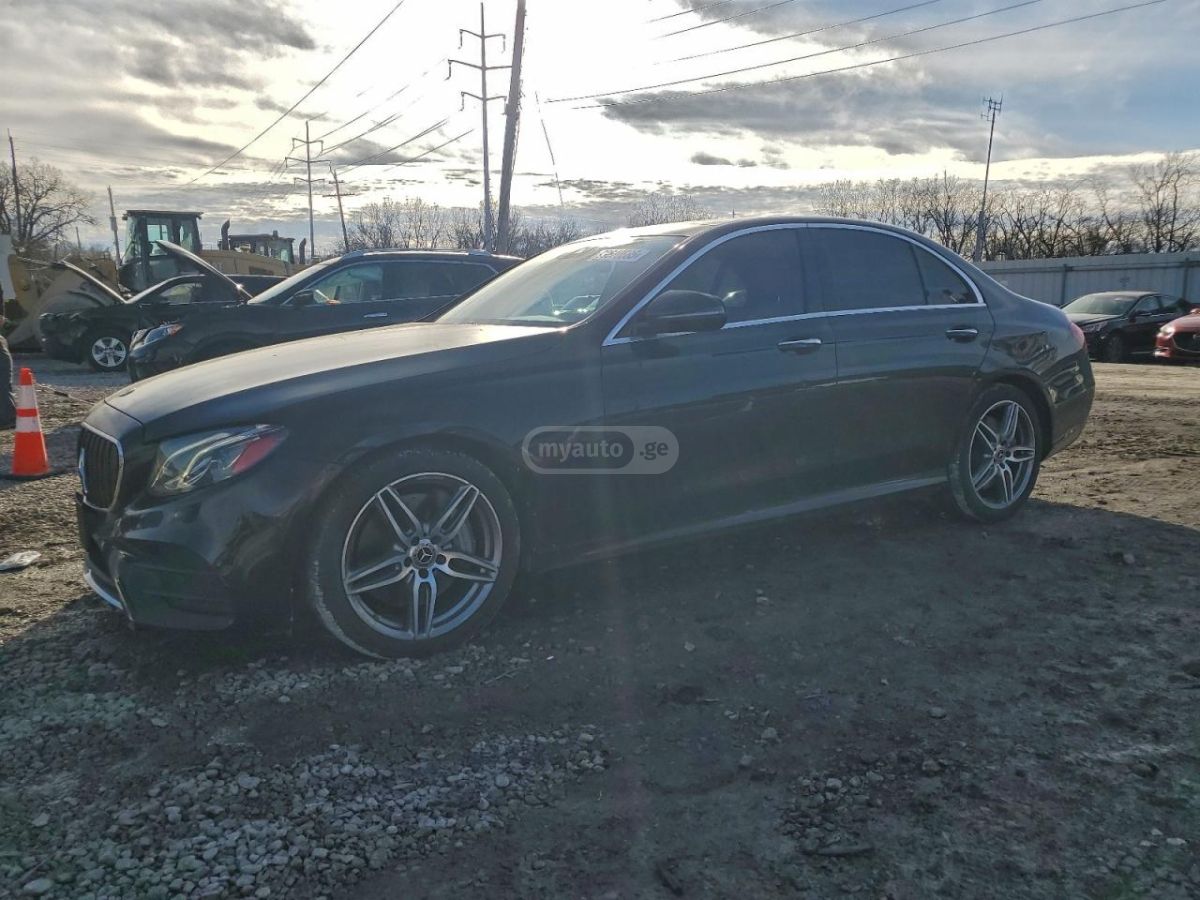 Mercedes-Benz E 400