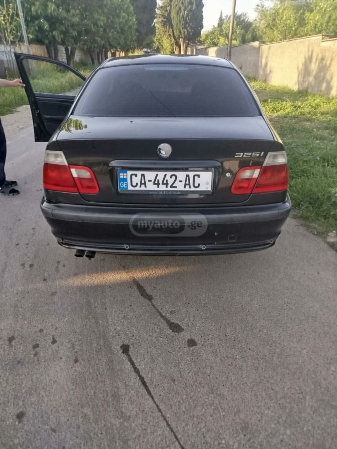 BMW 325 2001 — photo 2