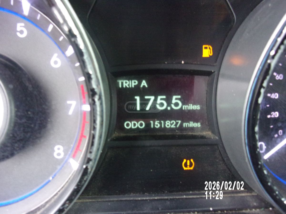 Hyundai Sonata 2012 — photo 2