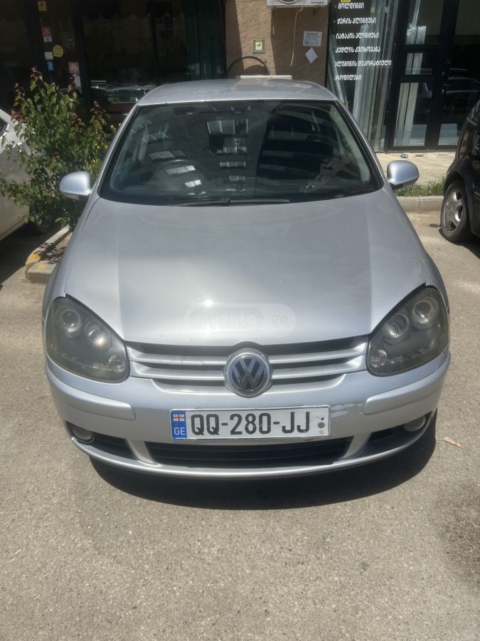 Volkswagen Golf 2005 — photo 2