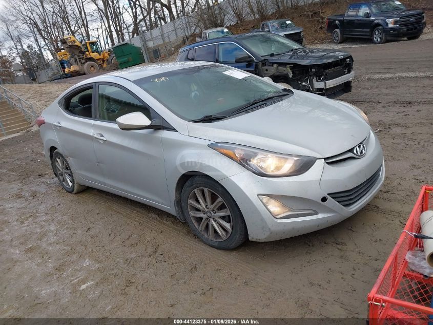 Hyundai Elantra 2015 — photo 2