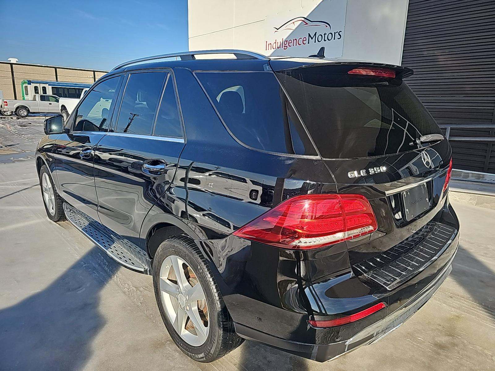 Mercedes-Benz GLE 350 2016 — photo 2