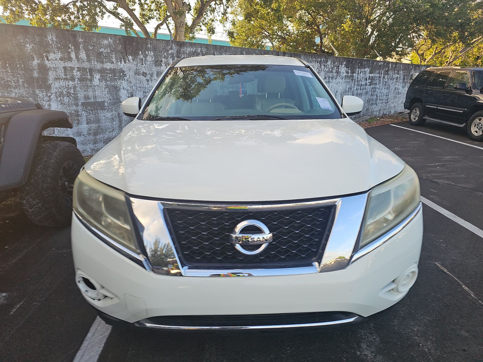 Nissan Pathfinder 2014 — photo 2