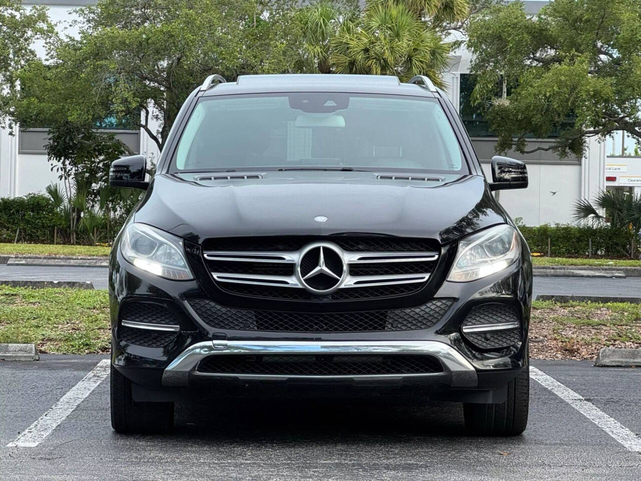 Mercedes-Benz GLE 350 2016 — photo 2