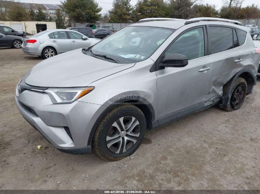 Toyota RAV4 2016 — photo 2