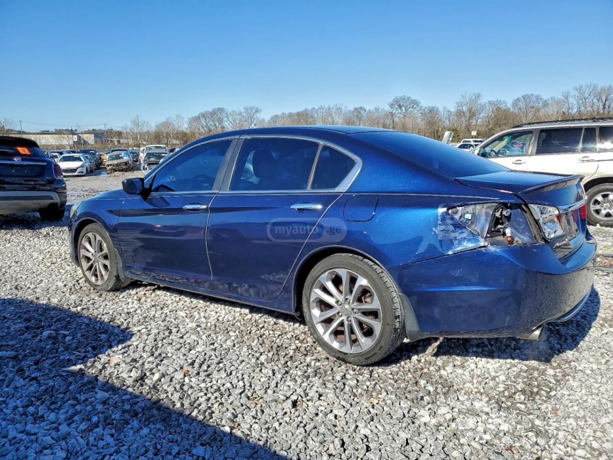 Honda Accord 2013 — photo 2