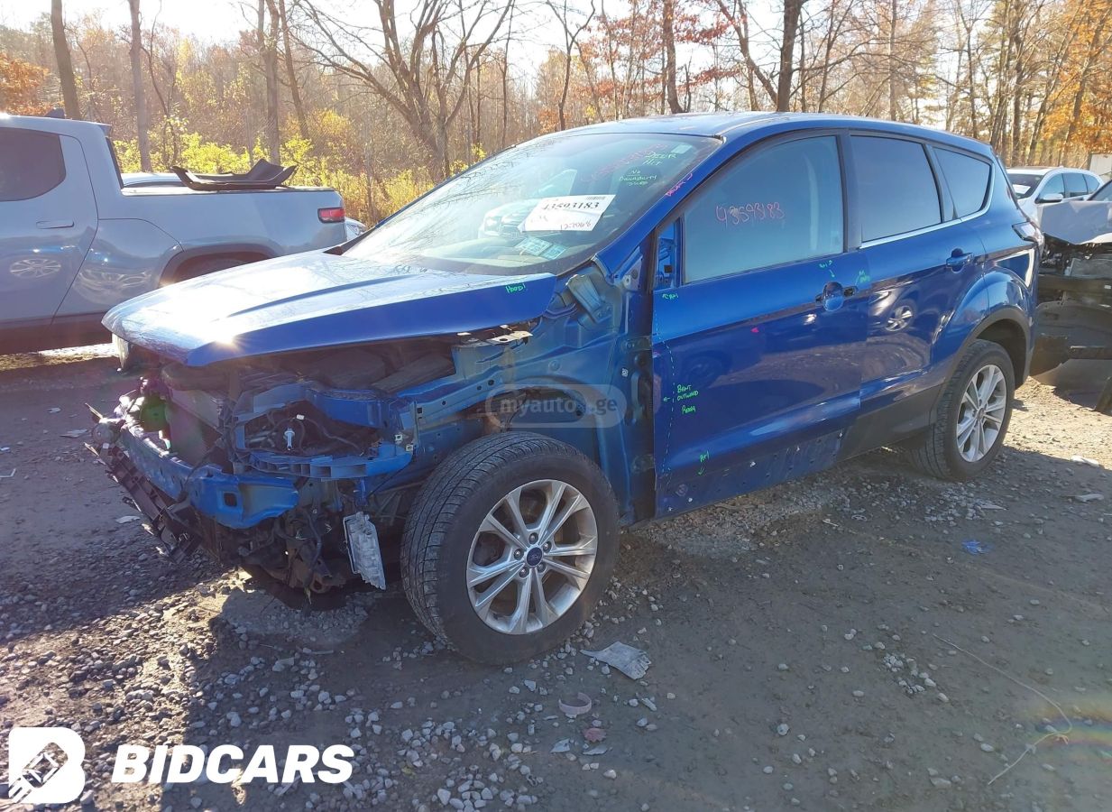 Ford Escape 2017 — photo 2