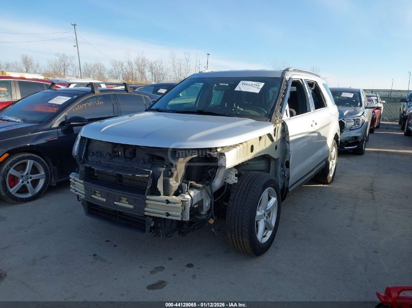 Ford Explorer 2018 — photo 2