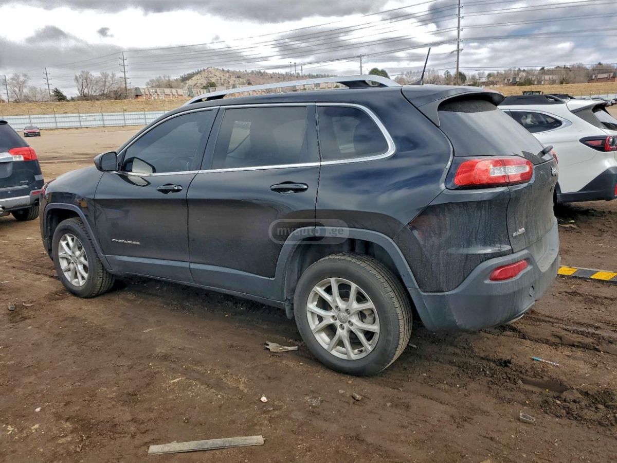 Jeep Cherokee 2018 — photo 2